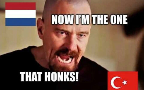 28 memes na de spectaculaire EK-wedstrijd tussen Nederland en Turkije